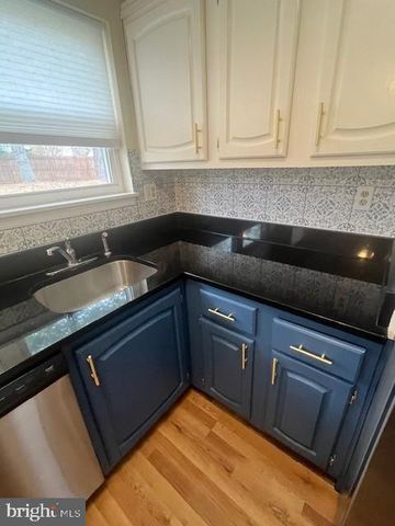 2569 LAUREL BRANCH DR, Waldorf, MD 20603