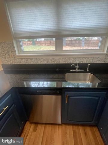 2569 LAUREL BRANCH DR, Waldorf, MD 20603