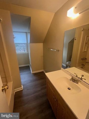 2569 LAUREL BRANCH DR, Waldorf, MD 20603