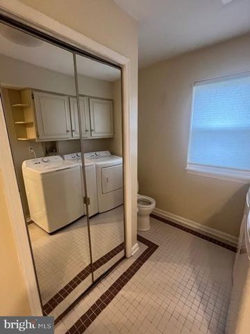 2569 LAUREL BRANCH DR, Waldorf, MD 20603