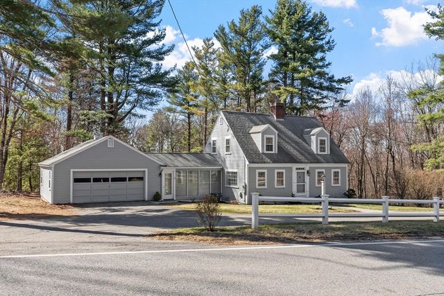 20 Bolton Rd, Harvard, MA 01451