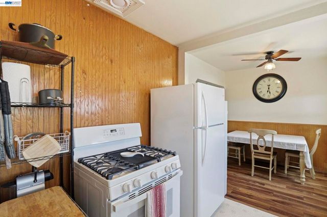 37340 Locust St, Newark, CA 94560