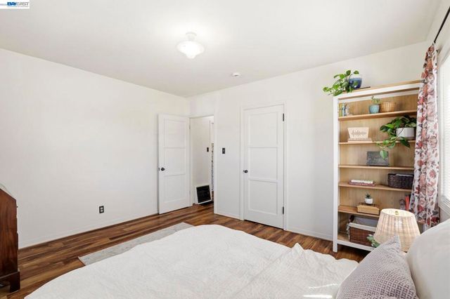 37340 Locust St, Newark, CA 94560