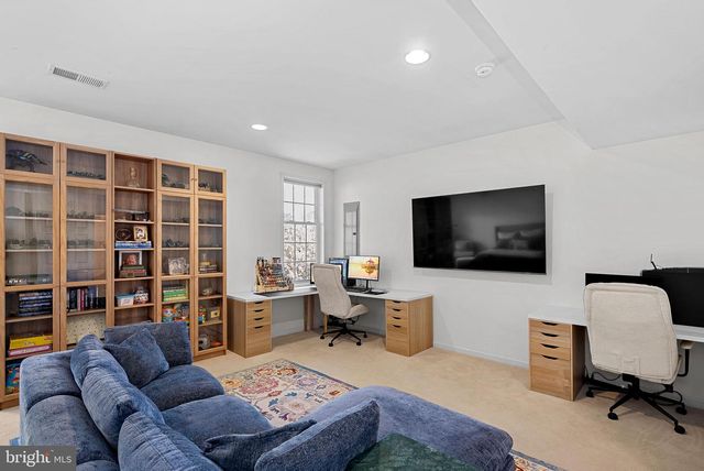 200 CROFT SQ, Purcellville, VA 20132