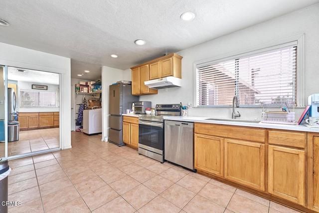 9494 Baker Road, Lucerne Valley, CA 92356