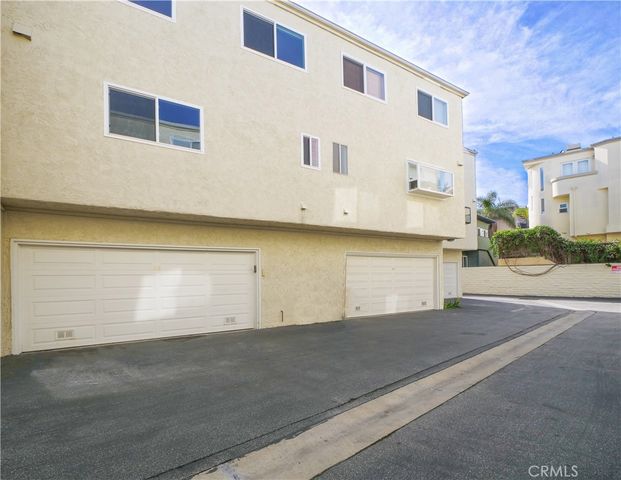 405 2nd, Hermosa Beach, CA 90254