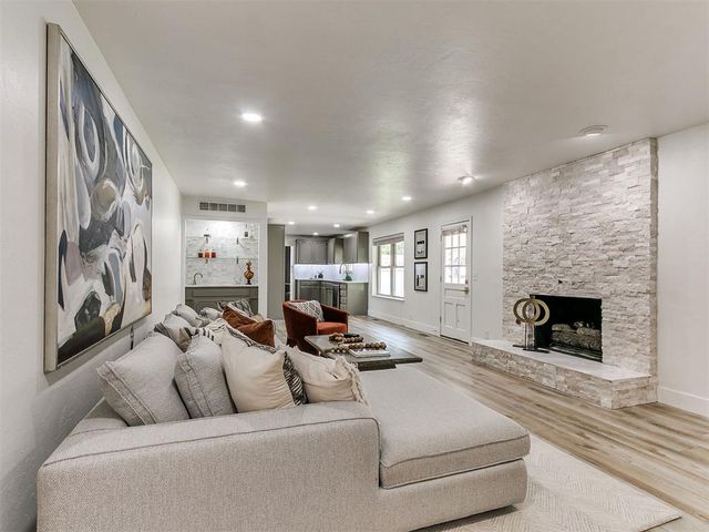 2341 NW 120th Circle, Oklahoma City, OK 73120