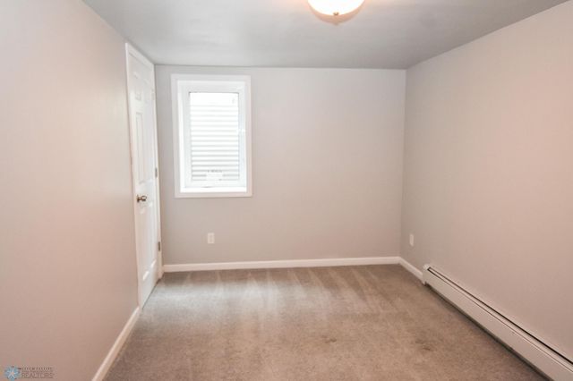 1613 15th Street S, Moorhead, MN 56560