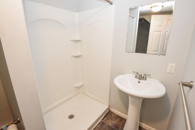 1613 15th Street S, Moorhead, MN 56560