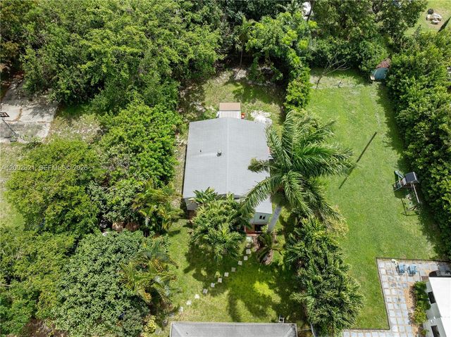 2456 Jackson St 1, Hollywood, FL 33020