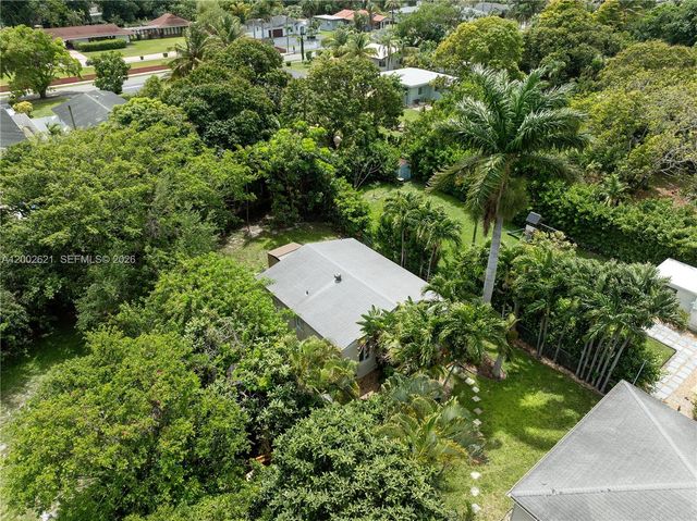 2456 Jackson St 1, Hollywood, FL 33020