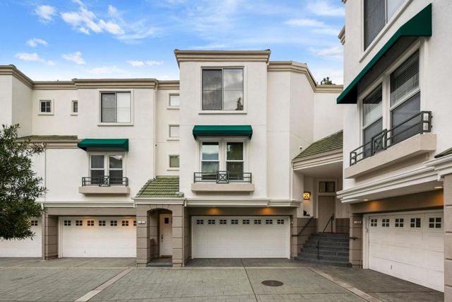 425 Navaro Way 108, San Jose, CA 95134