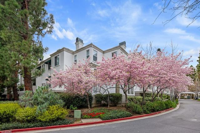 425 Navaro Way 108, San Jose, CA 95134