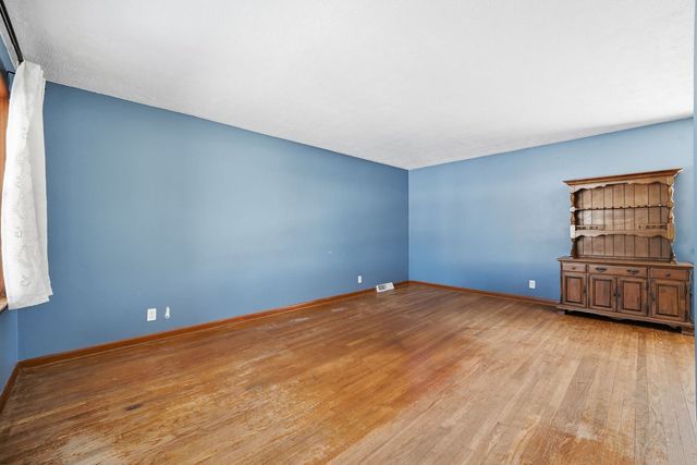 5012 Upland Drive, Rockford, IL 61108