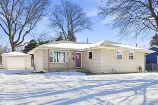 5012 Upland Drive, Rockford, IL 61108