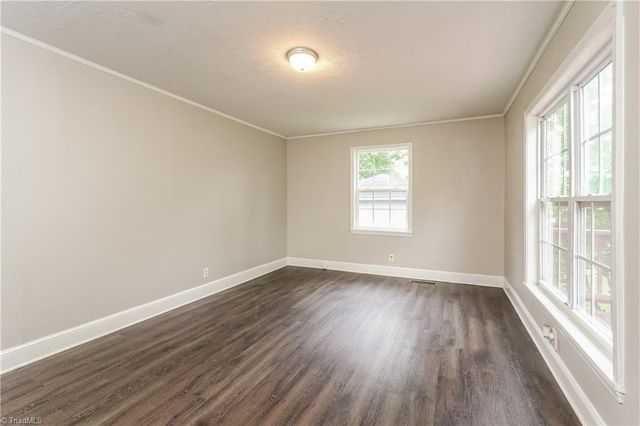 603 Edgewood Avenue, Thomasville, NC 27360