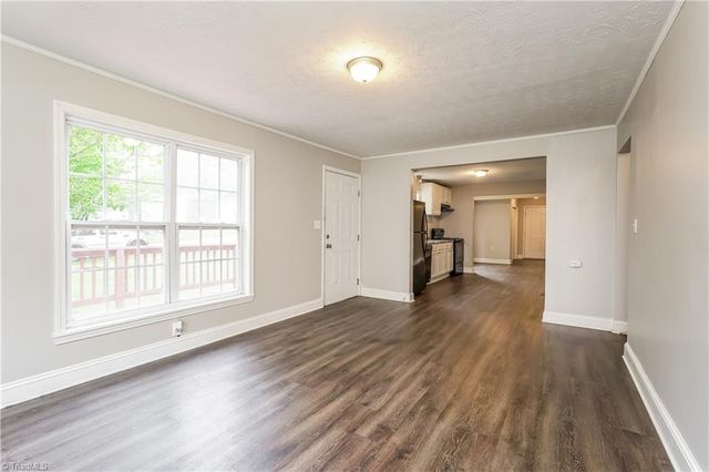 603 Edgewood Avenue, Thomasville, NC 27360