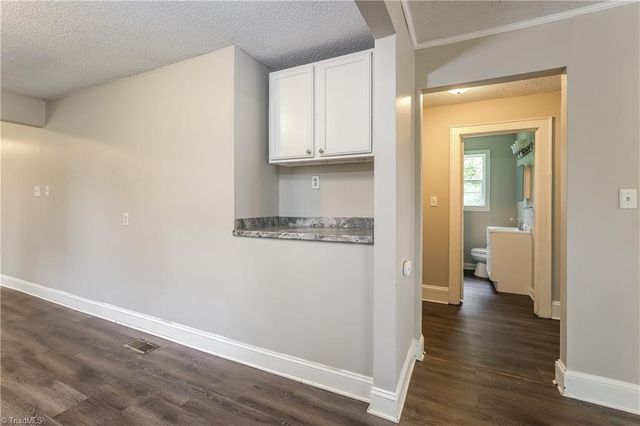 603 Edgewood Avenue, Thomasville, NC 27360