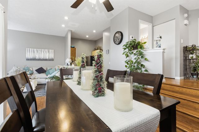 1922 E Bay Pointe Drive, Bloomington, IN 47401