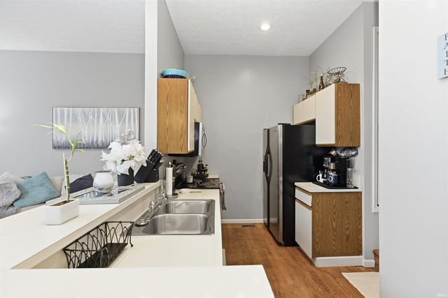 1922 E Bay Pointe Drive, Bloomington, IN 47401