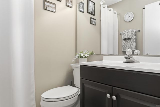 1922 E Bay Pointe Drive, Bloomington, IN 47401