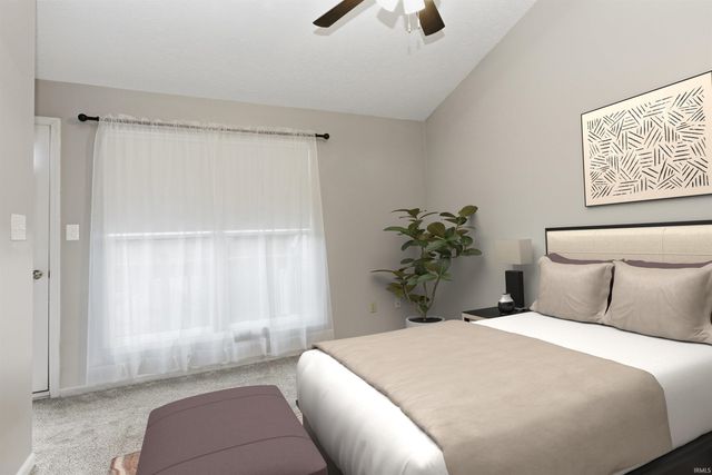 1922 E Bay Pointe Drive, Bloomington, IN 47401