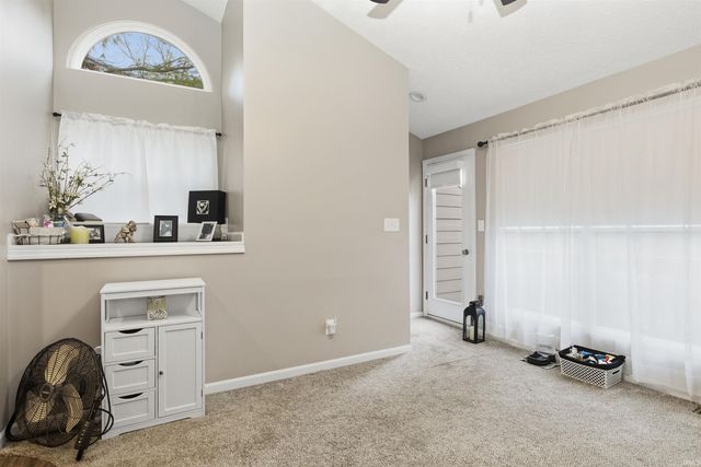 1922 E Bay Pointe Drive, Bloomington, IN 47401