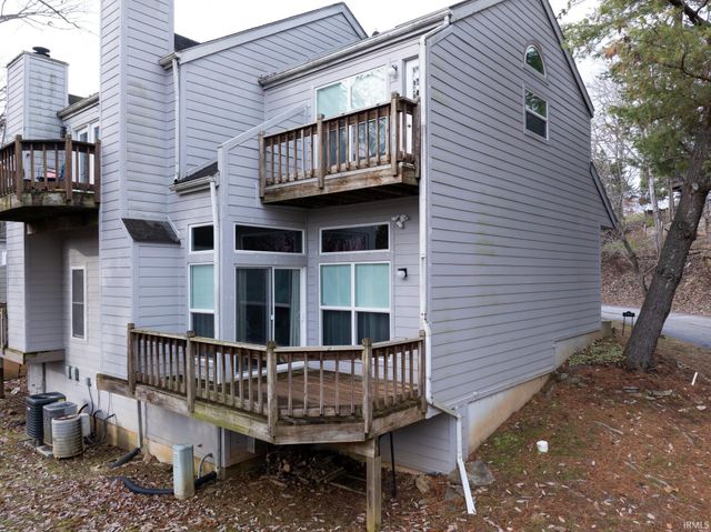 1922 E Bay Pointe Drive, Bloomington, IN 47401