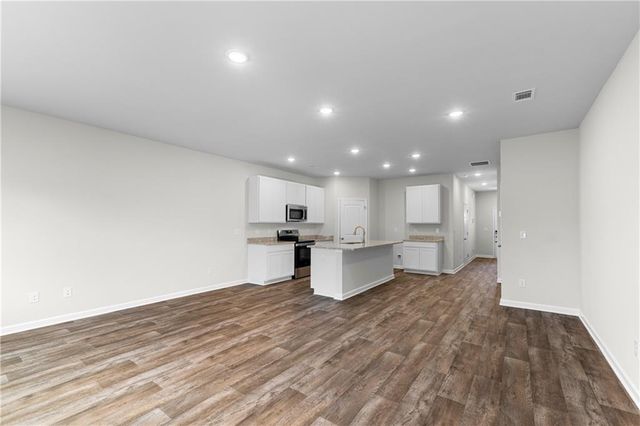 5276 Magnolia Grove Way, Gainesville, GA 30504