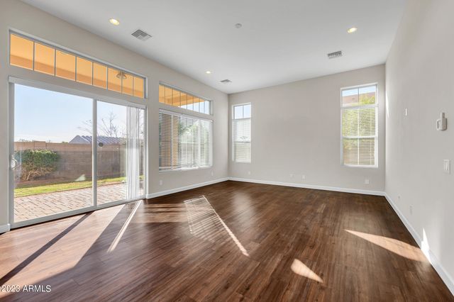 24519 N 44TH Lane, Glendale, AZ 85310