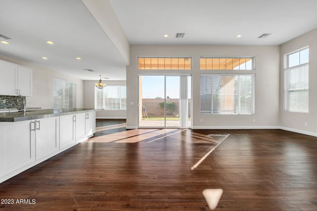 24519 N 44TH Lane, Glendale, AZ 85310