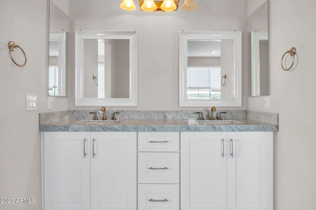 24519 N 44TH Lane, Glendale, AZ 85310