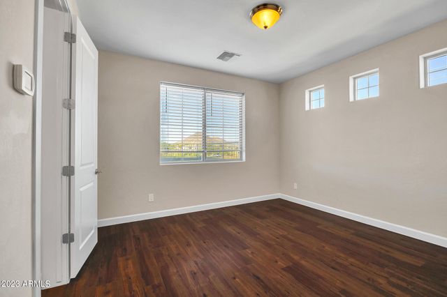 24519 N 44TH Lane, Glendale, AZ 85310