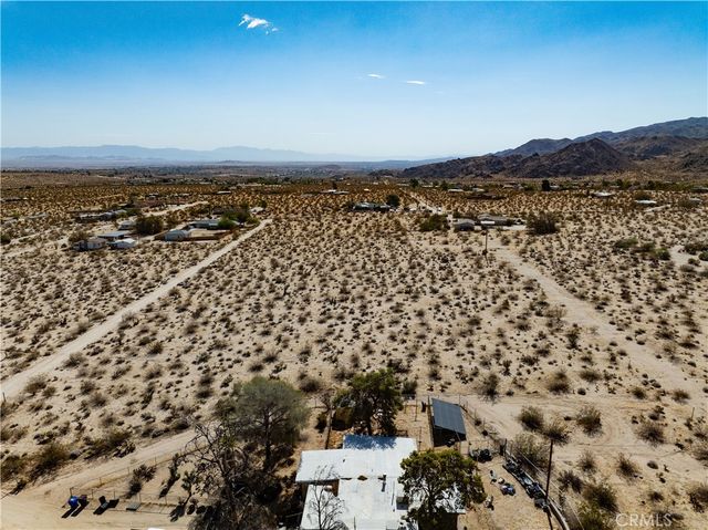 7136 Sullivan, 29 Palms, CA 92277