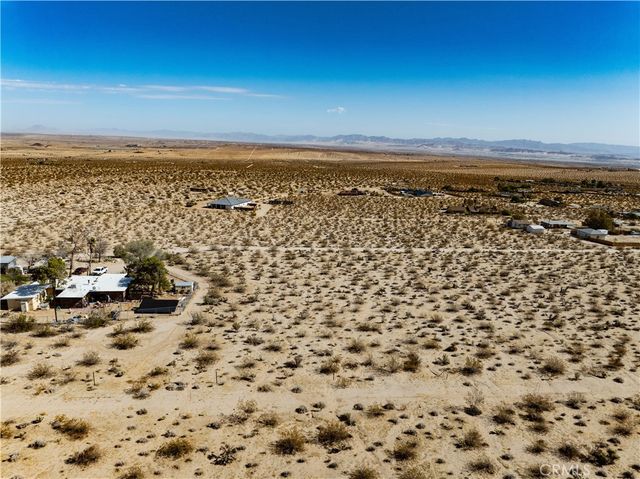 7136 Sullivan, 29 Palms, CA 92277