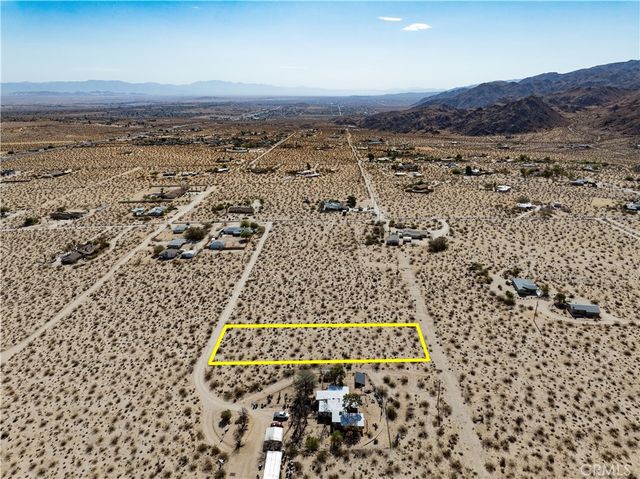 7136 Sullivan, 29 Palms, CA 92277