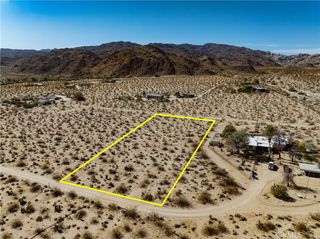 7136 Sullivan, 29 Palms, CA 92277