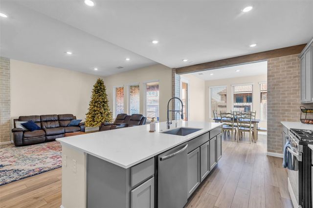 9502 Marble Park Lane, Baytown, TX 77521