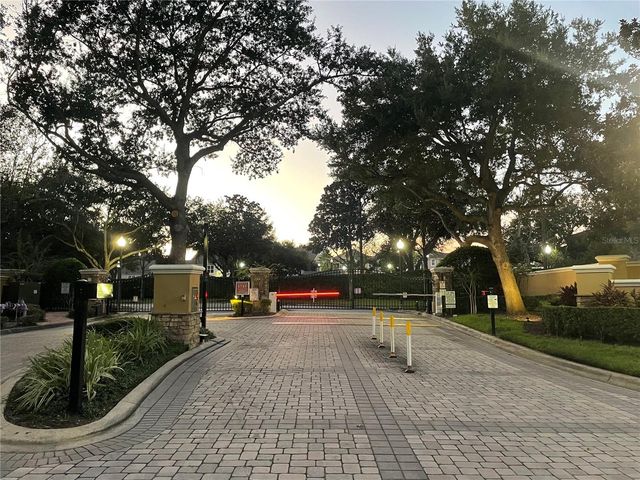 3356 ROBERT TRENT JONES DRIVE 40706, Orlando, FL 32835