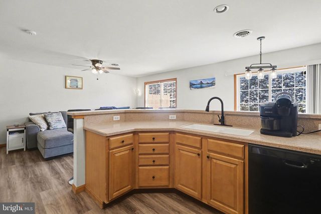 134 SABLE DR, Carlisle, PA 17013
