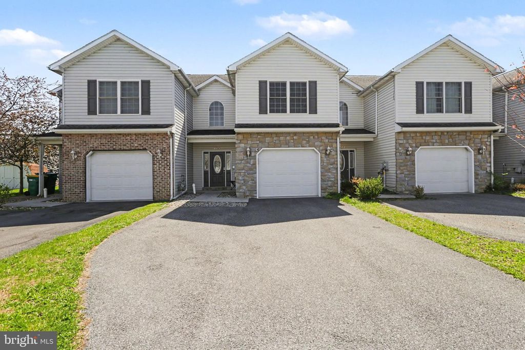 134 SABLE DR, Carlisle, PA 17013