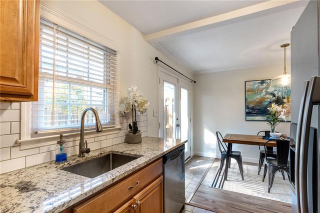 136 Peachtree Memorial NW Drive RI2, Atlanta, GA 30309