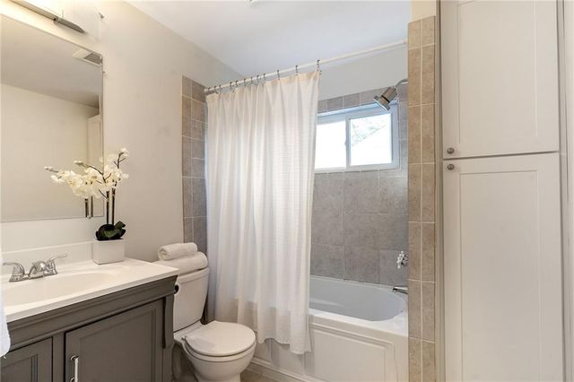 136 Peachtree Memorial NW Drive RI2, Atlanta, GA 30309