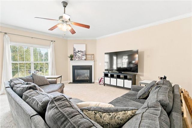 7620 Sterlingshire Drive, Greensboro, NC 27409