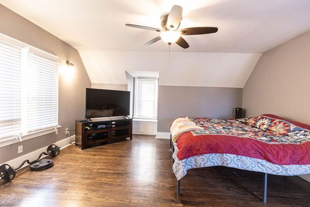 6911 Hohman Avenue, Hammond, IN 46324