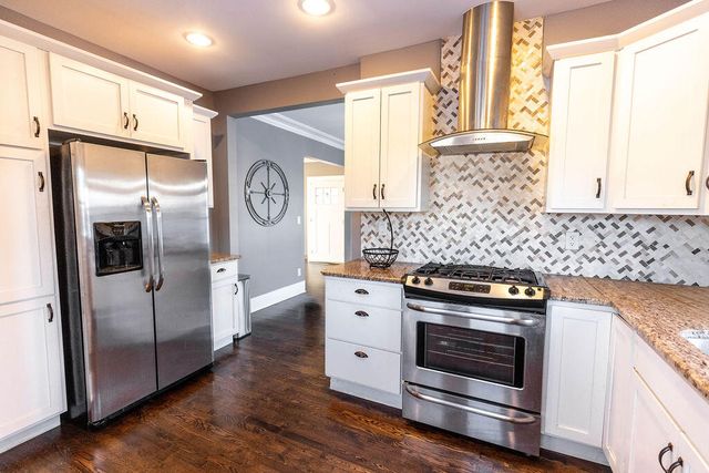 6911 Hohman Avenue, Hammond, IN 46324