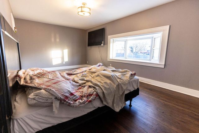 6911 Hohman Avenue, Hammond, IN 46324