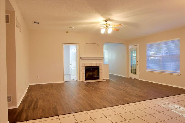147 Southlake Drive, Rockwall, TX 75032
