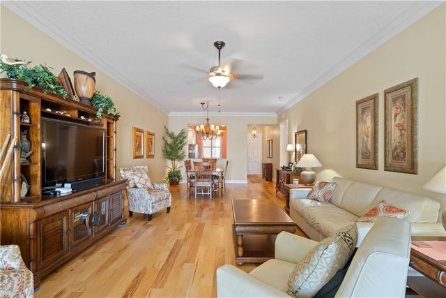 11 Harbour Isle Drive W 203, Hutchinson Island, FL 34949