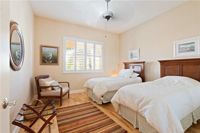 11 Harbour Isle Drive W 203, Hutchinson Island, FL 34949